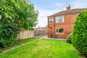 Images for 26 Owston Avenue, Hull Road