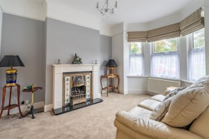 Images for Knavesmire Crescent, York, YO23 1ET